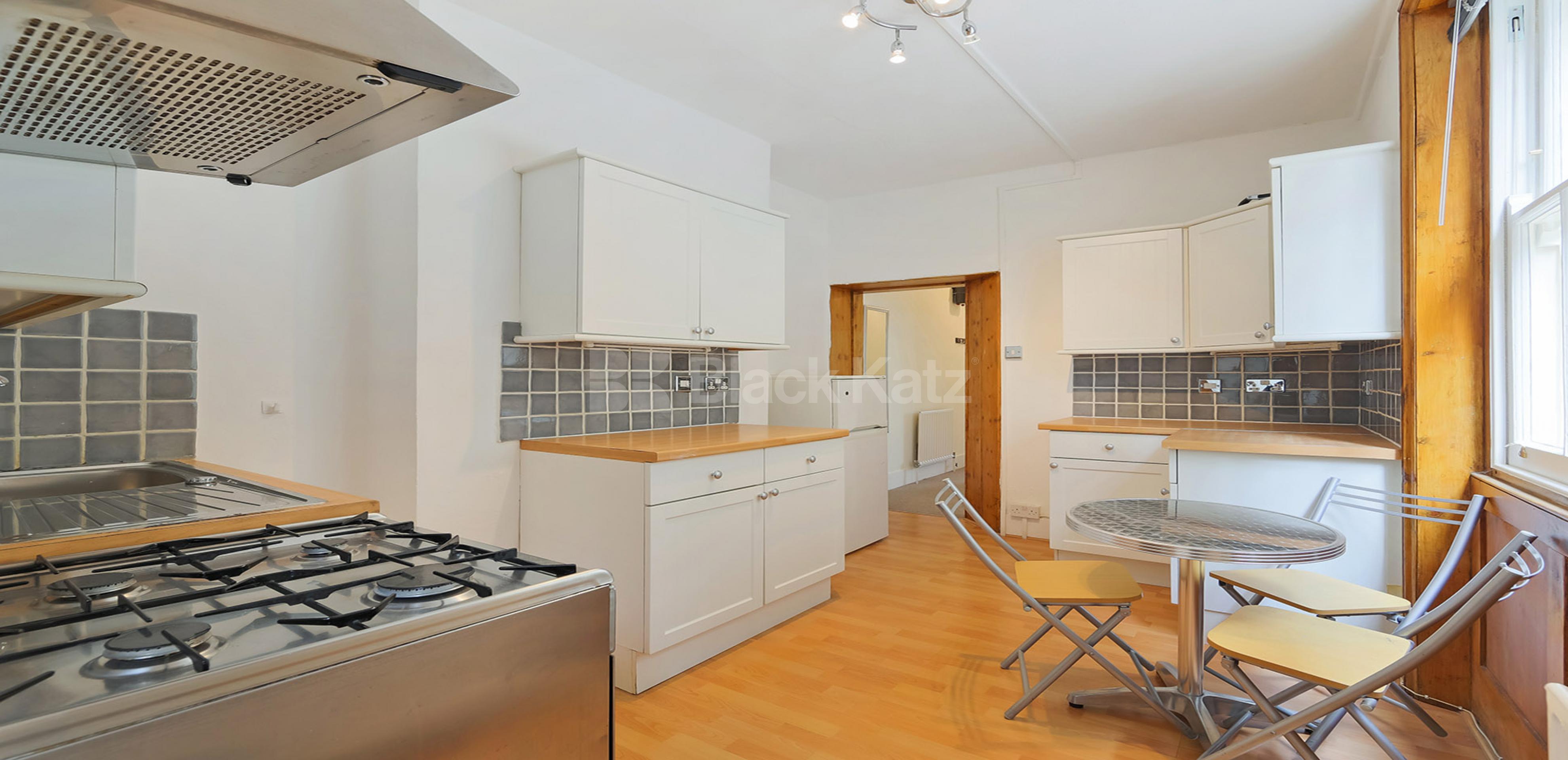 			NEW INSTRUCTION  , 1 Bedroom, 1 bath, 1 reception Apartment			 Iliffe Street , Kennington SE17